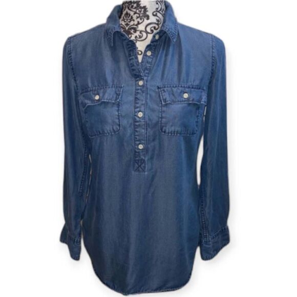 A NEW DAY DENIM BLUE BLOUSE SZ.XS EUC. - Picture 1 of 5